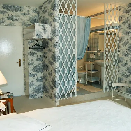 Bed & Breakfast Manoir De La Semoigne *
