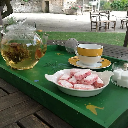 Manoir De La Semoigne Bed & Breakfast *